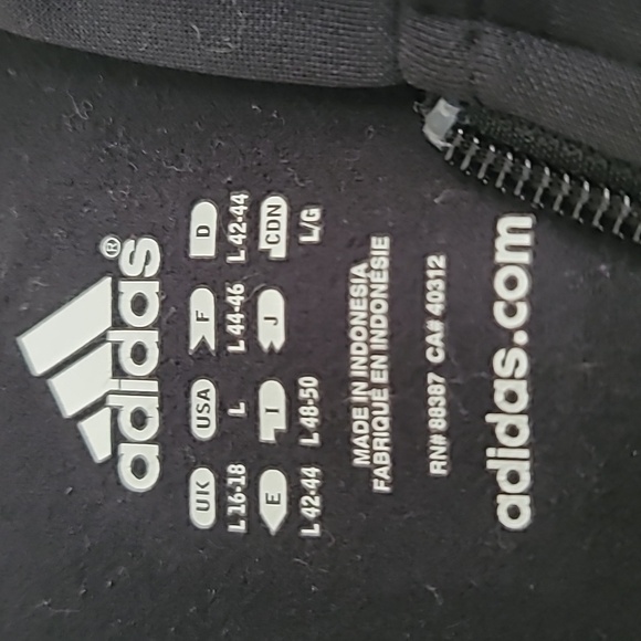 Womens Adidas hooded jacket - Picture 2 of 4